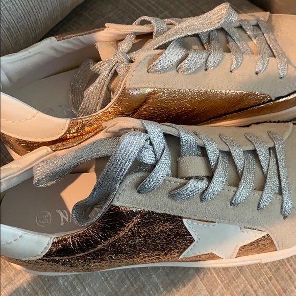 nature breeze star sneakers